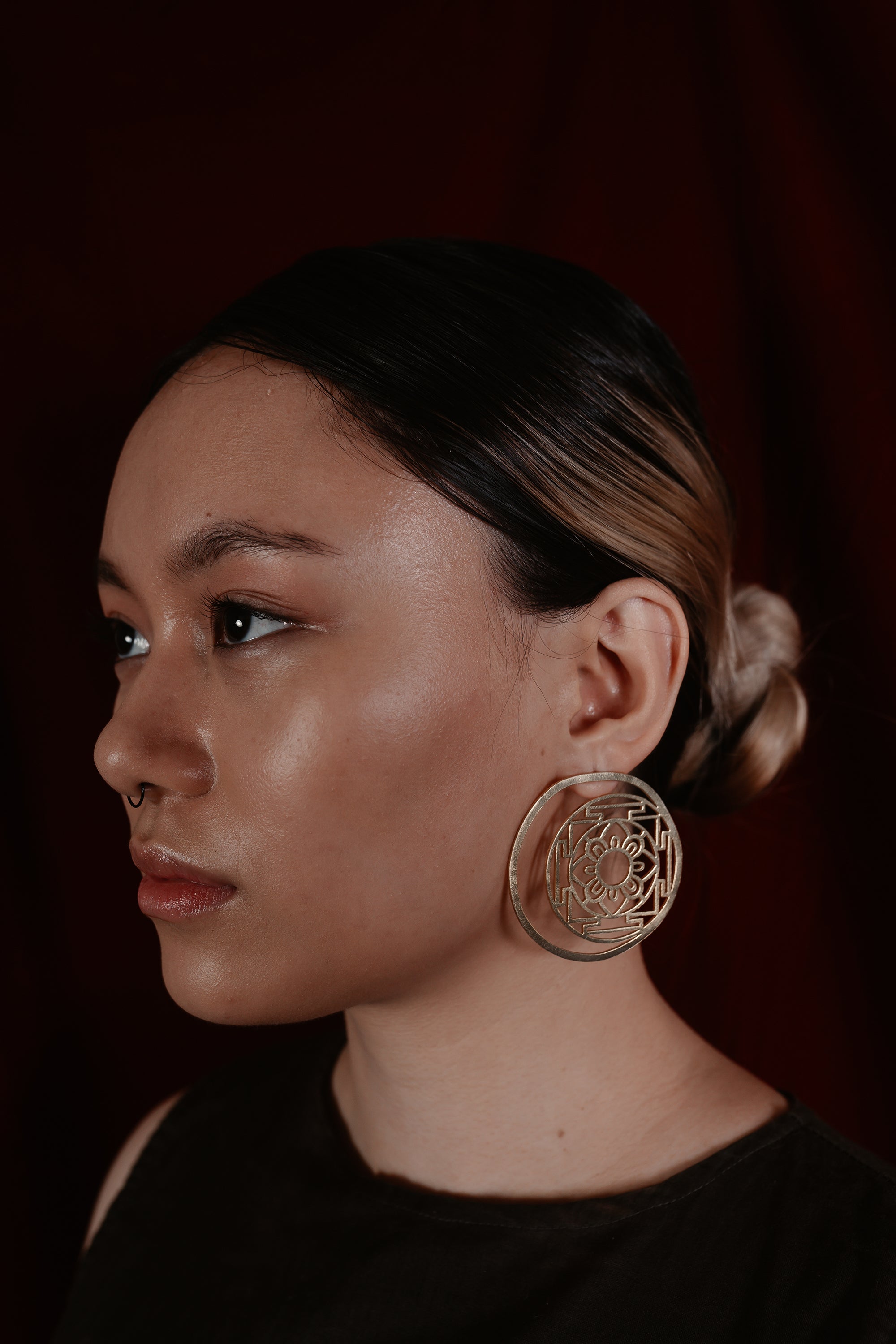 Divine Circle Earrings