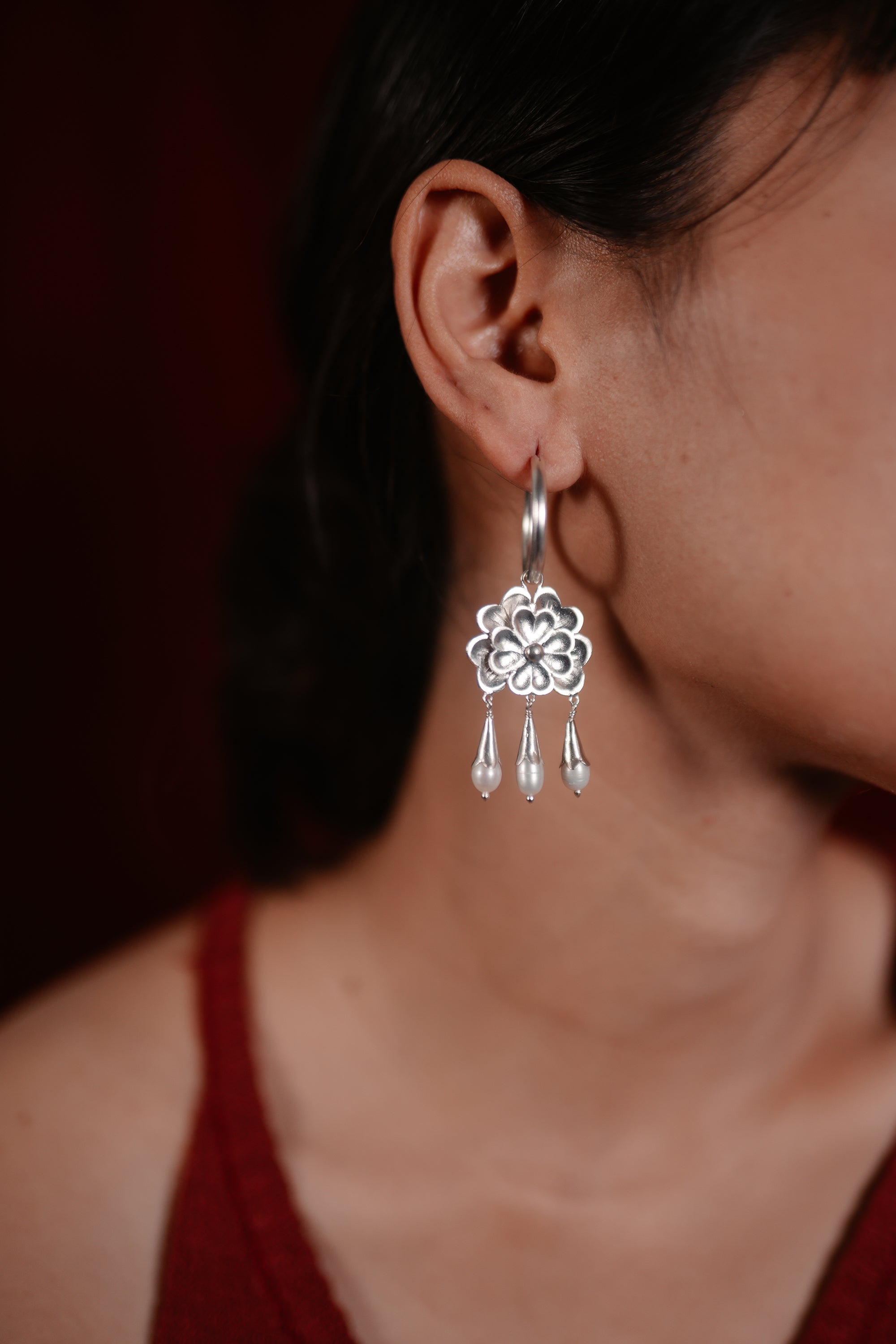 Petal pearl drop Earrings