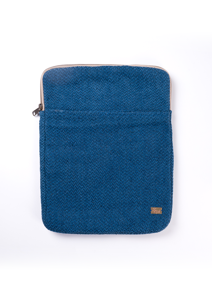 Karma Naturally Dyed Hemp Laptop Cover