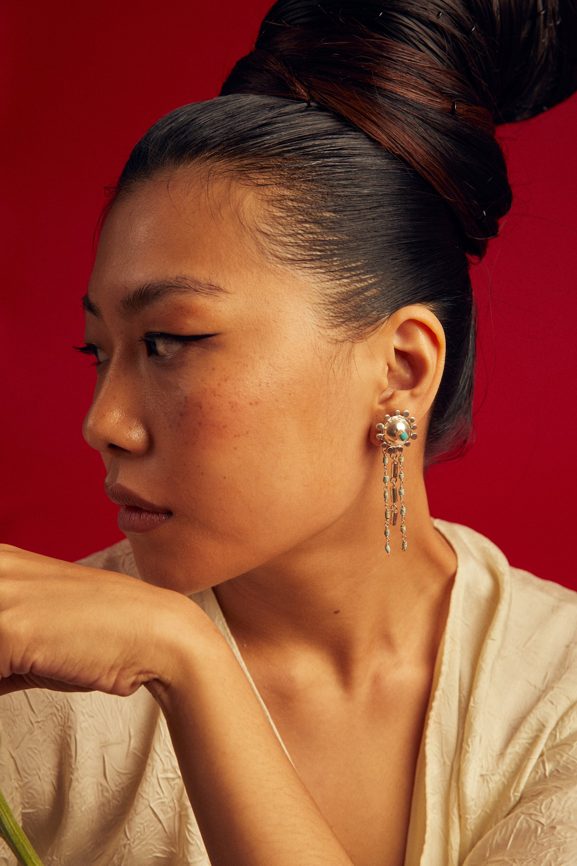 Stupa turquoise chain earring
